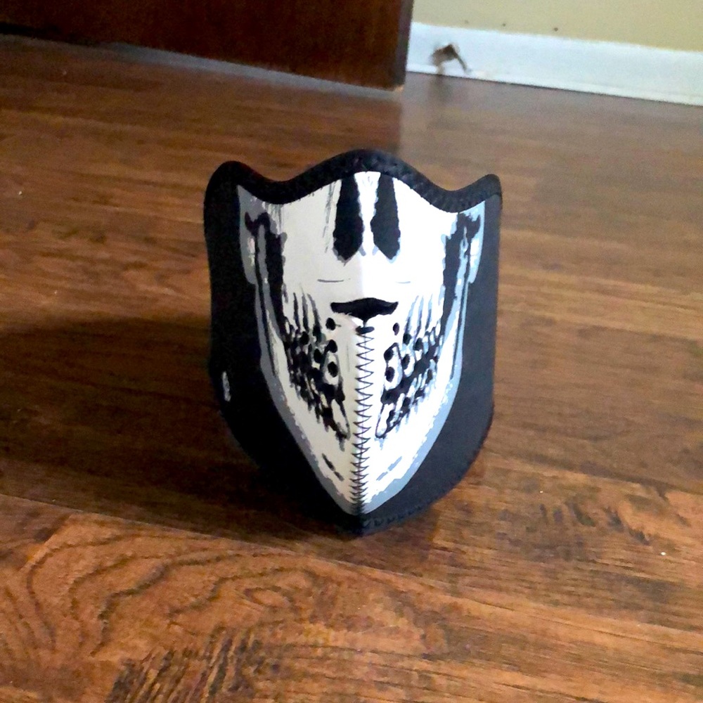 Neoprene half face mask